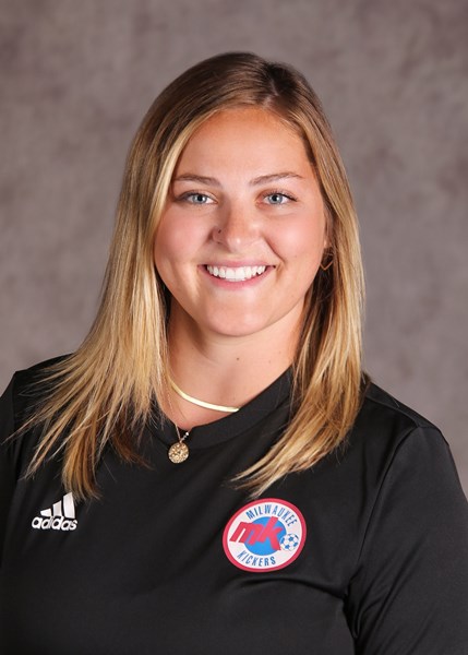 Chelsea_Headshot